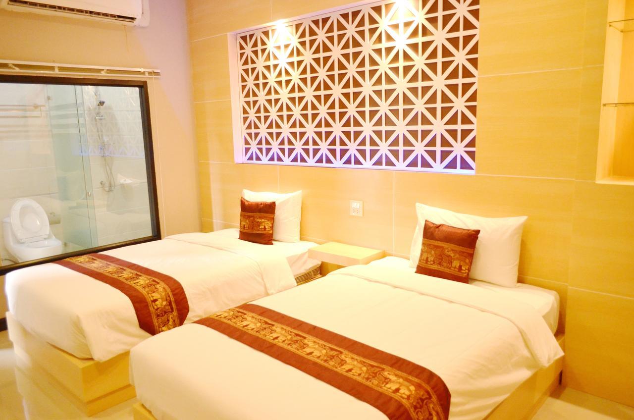 Thatluangview Hotel Vientiane Exterior photo